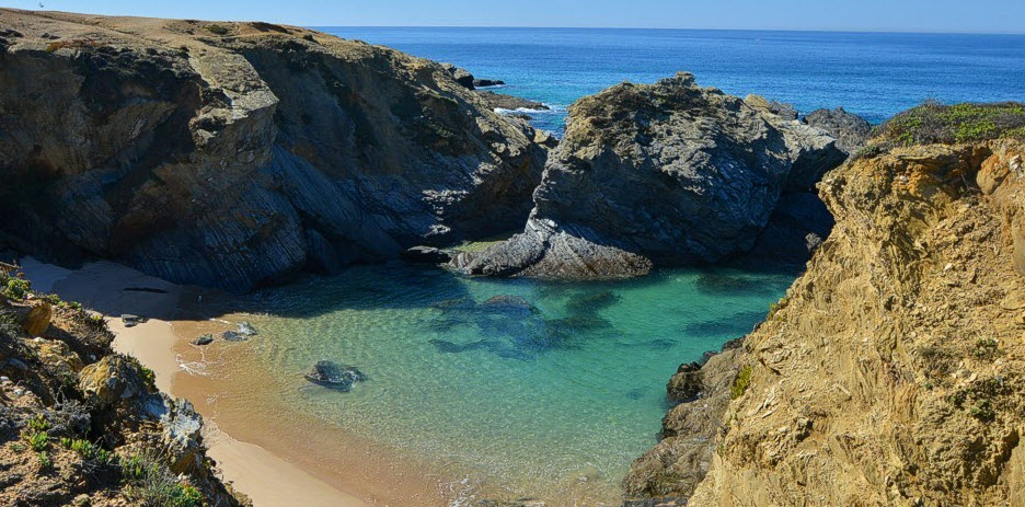 Praia de Sao Torpes, Portugal, Portugal